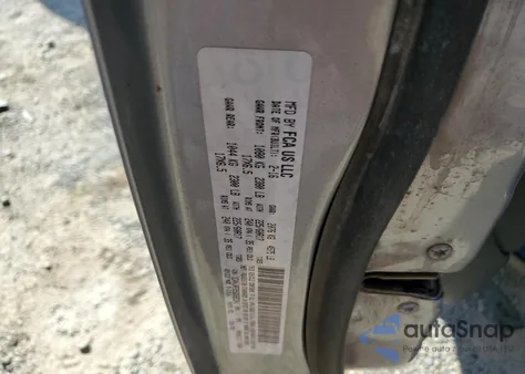 2016 Jeep Patriot Latitude z USA, uszkodzony, nr VIN 1C4NJRFB5GD692341